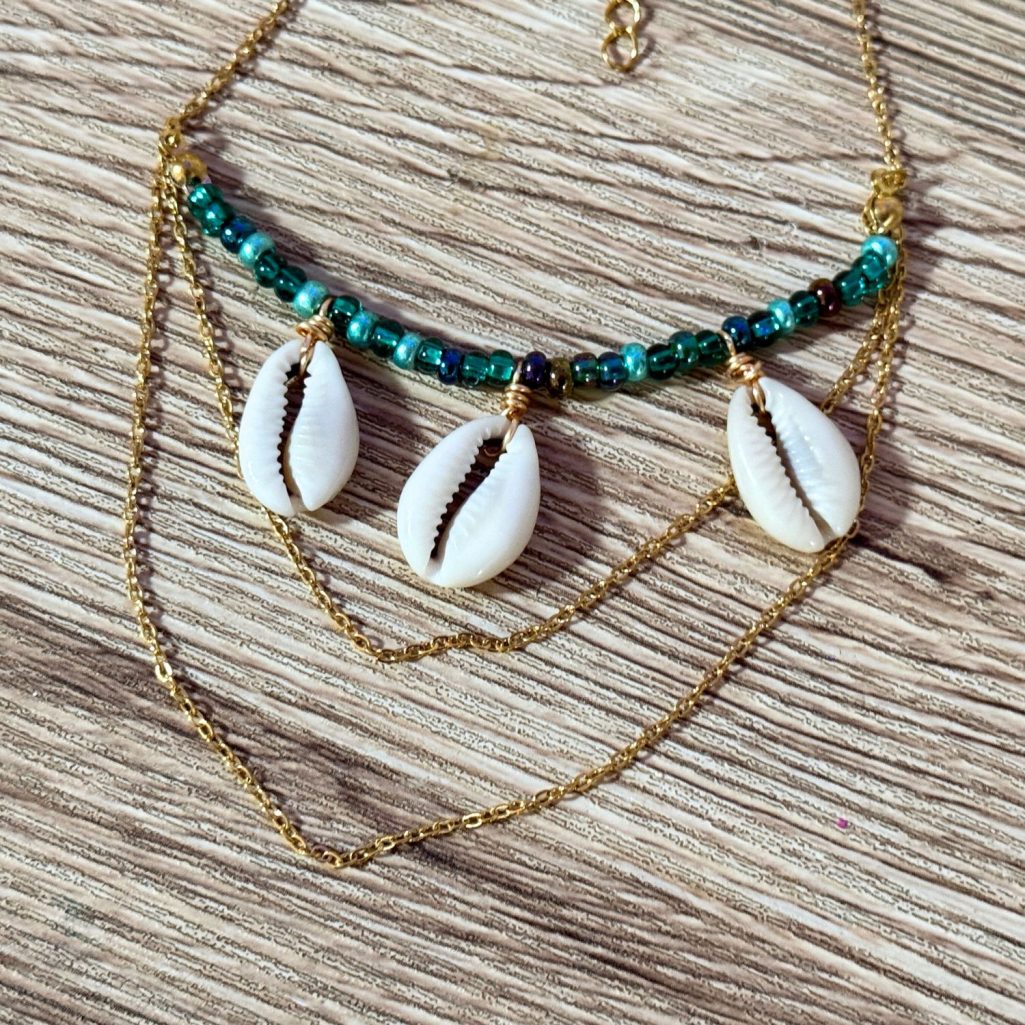 Beaded Cowrie Seashell Arm Band image 1