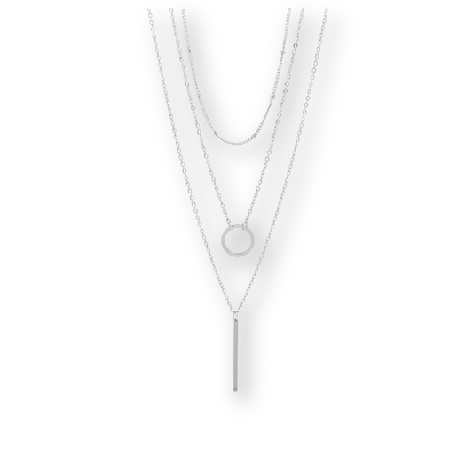 Two silver necklaces 