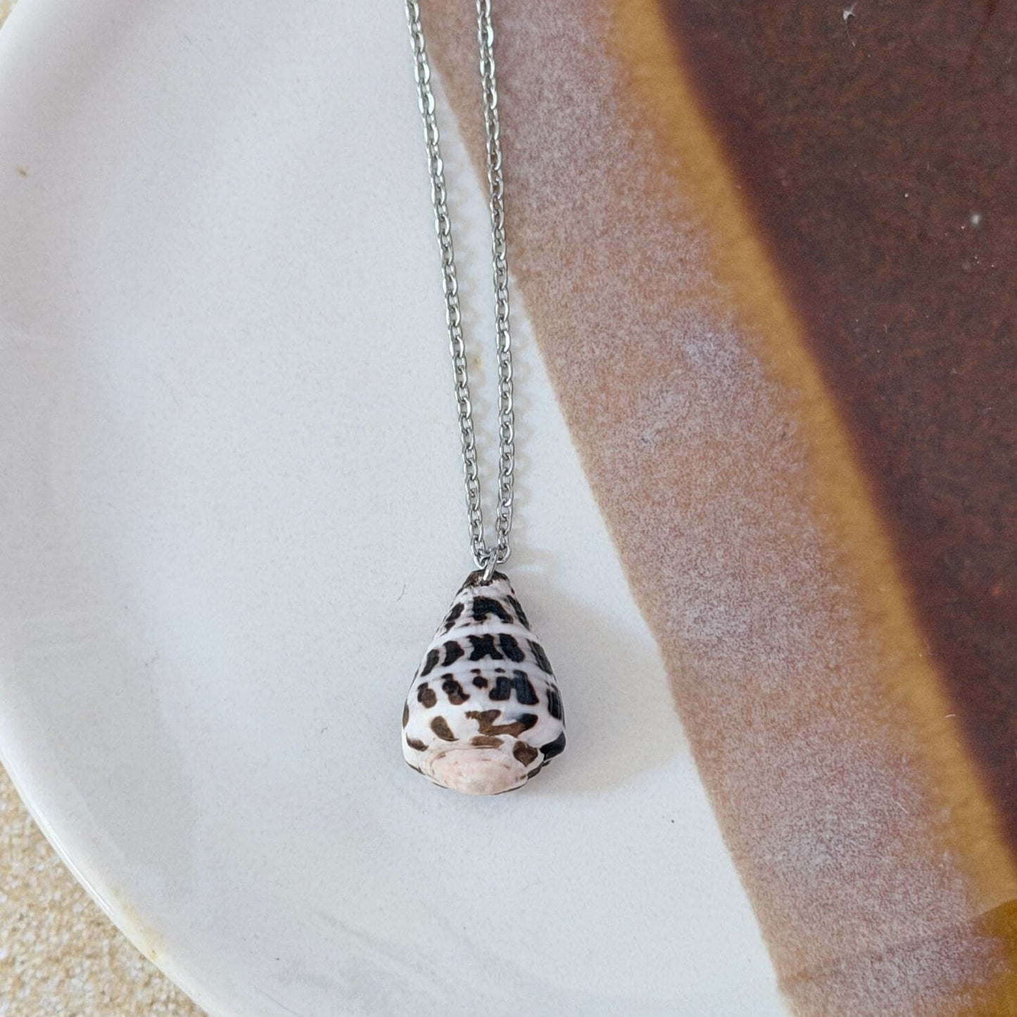 Hebrew Cone Hawaiian Necklace - Silver