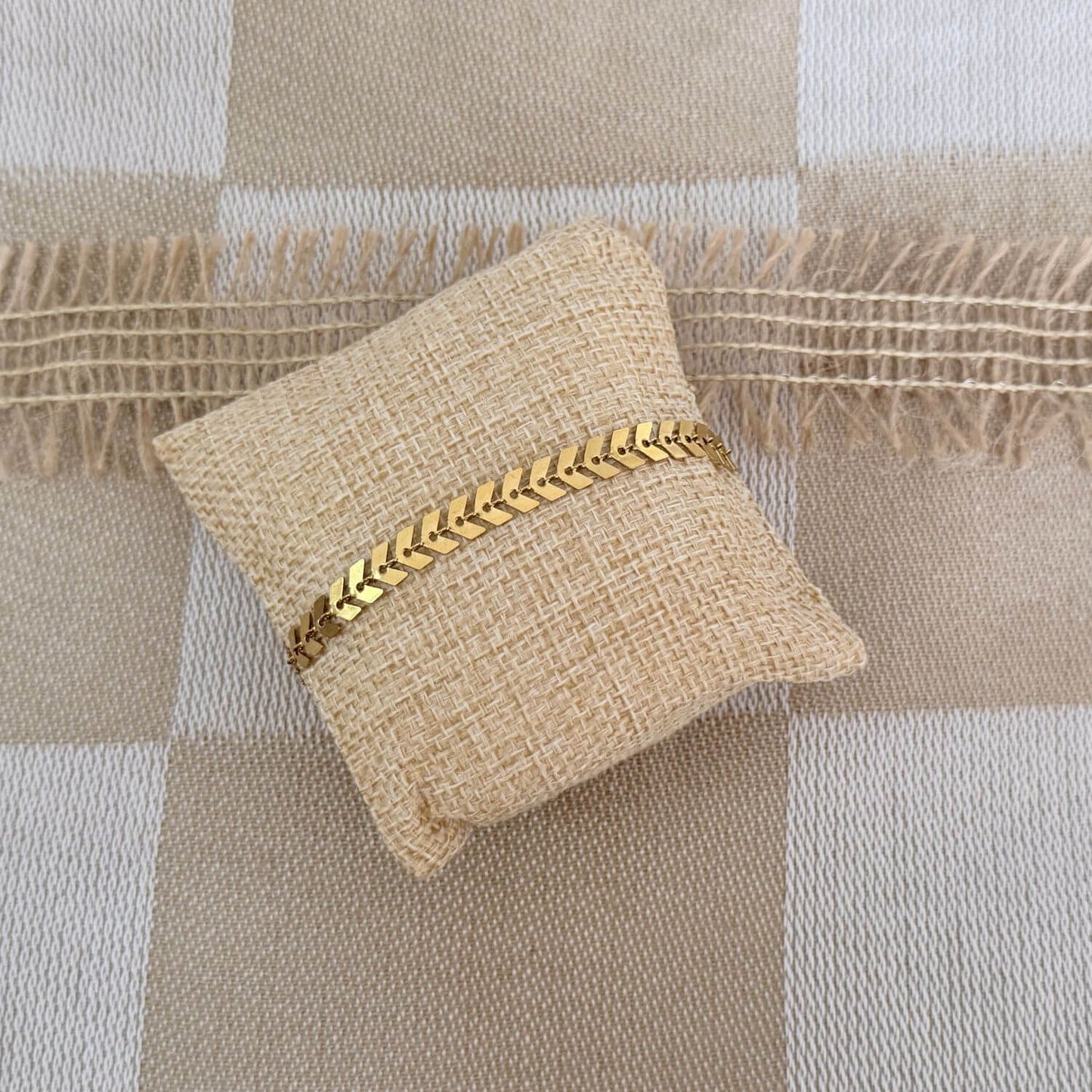 Chevron Chain Bracelet - Gold