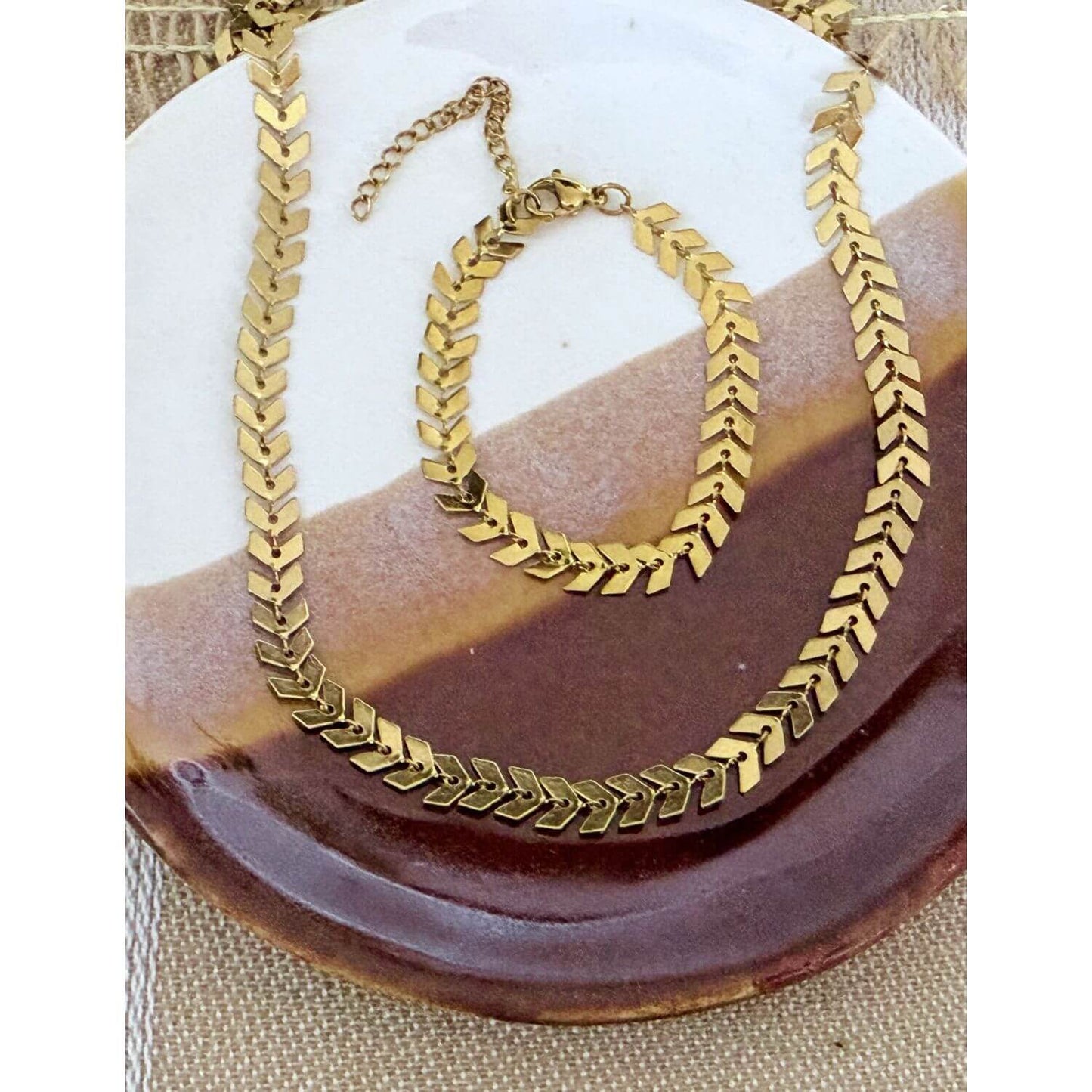 Chevron Chain Bracelet - Gold