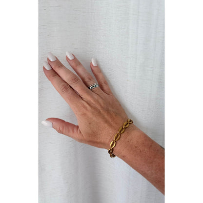 Cowrie Puka Seashell Bracelet