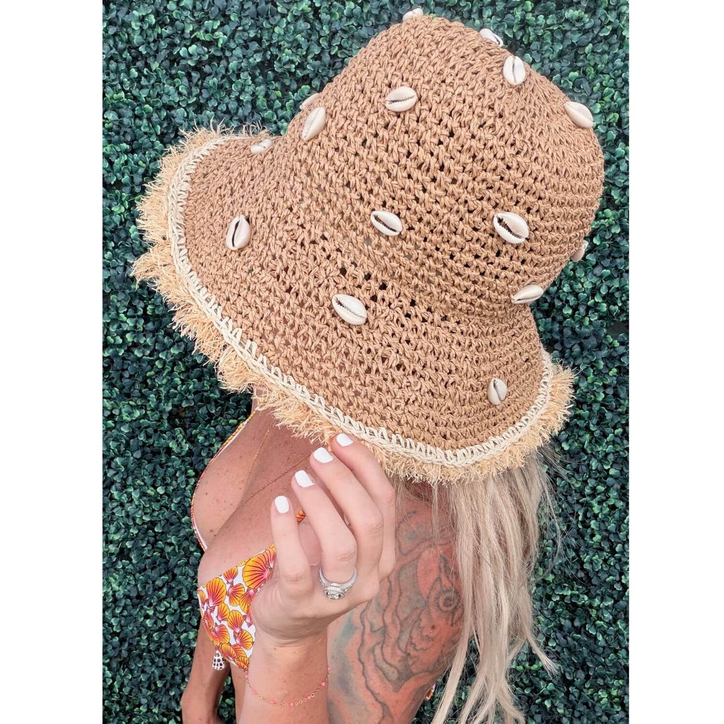 Cowrie Puka Seashell Frayed Straw Women's Hat