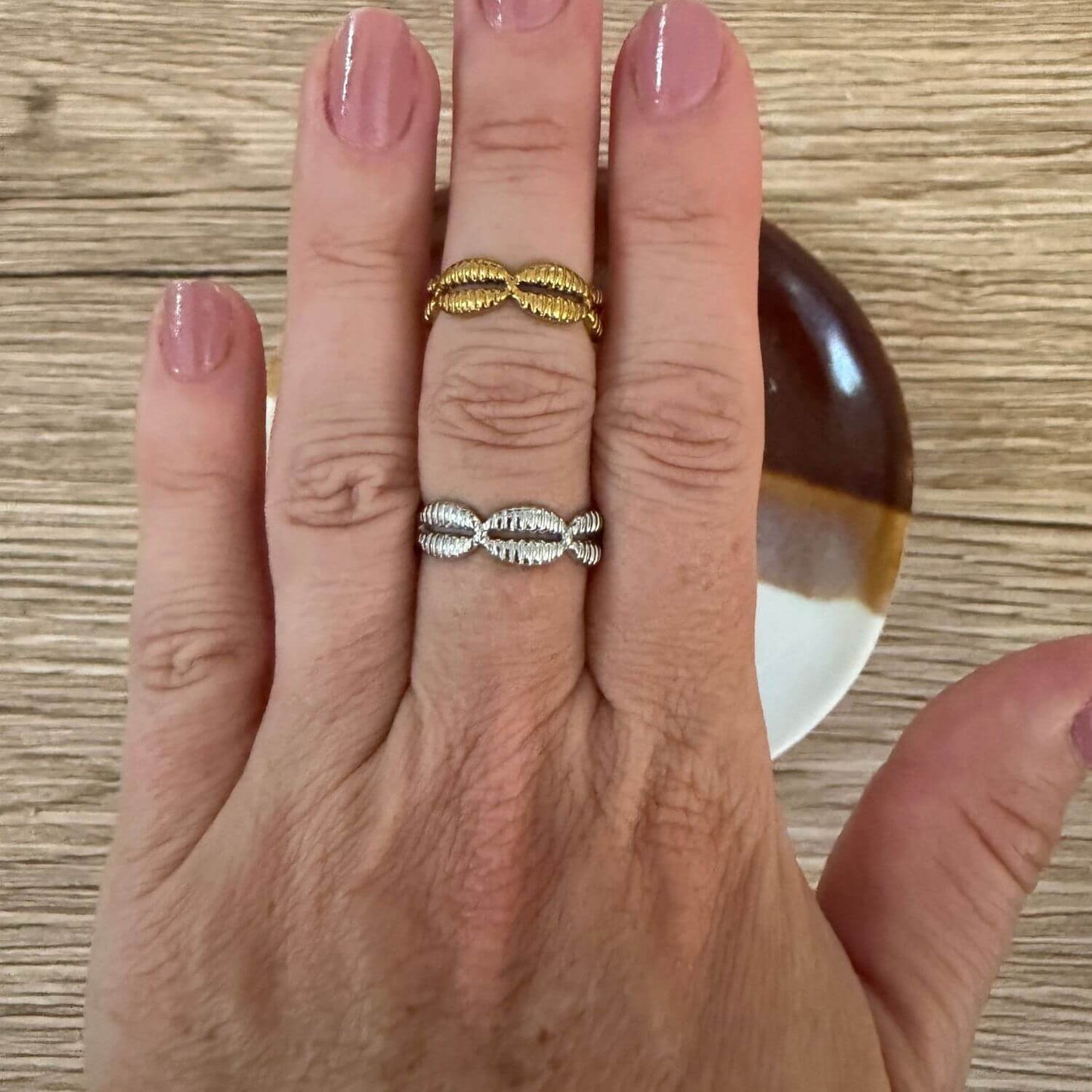 Cowrie Adjustable Ring